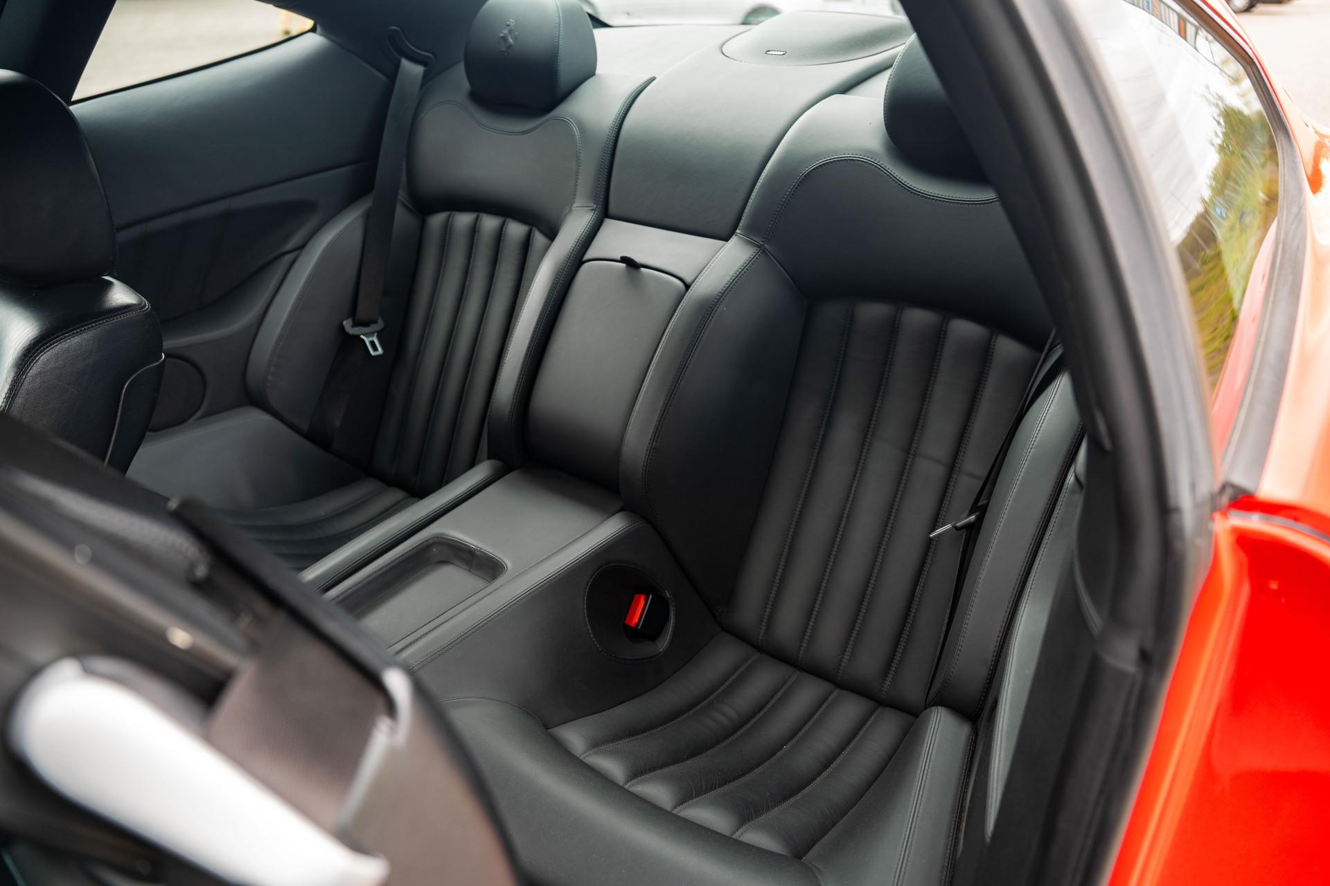 612-14481156-Ferrari-14