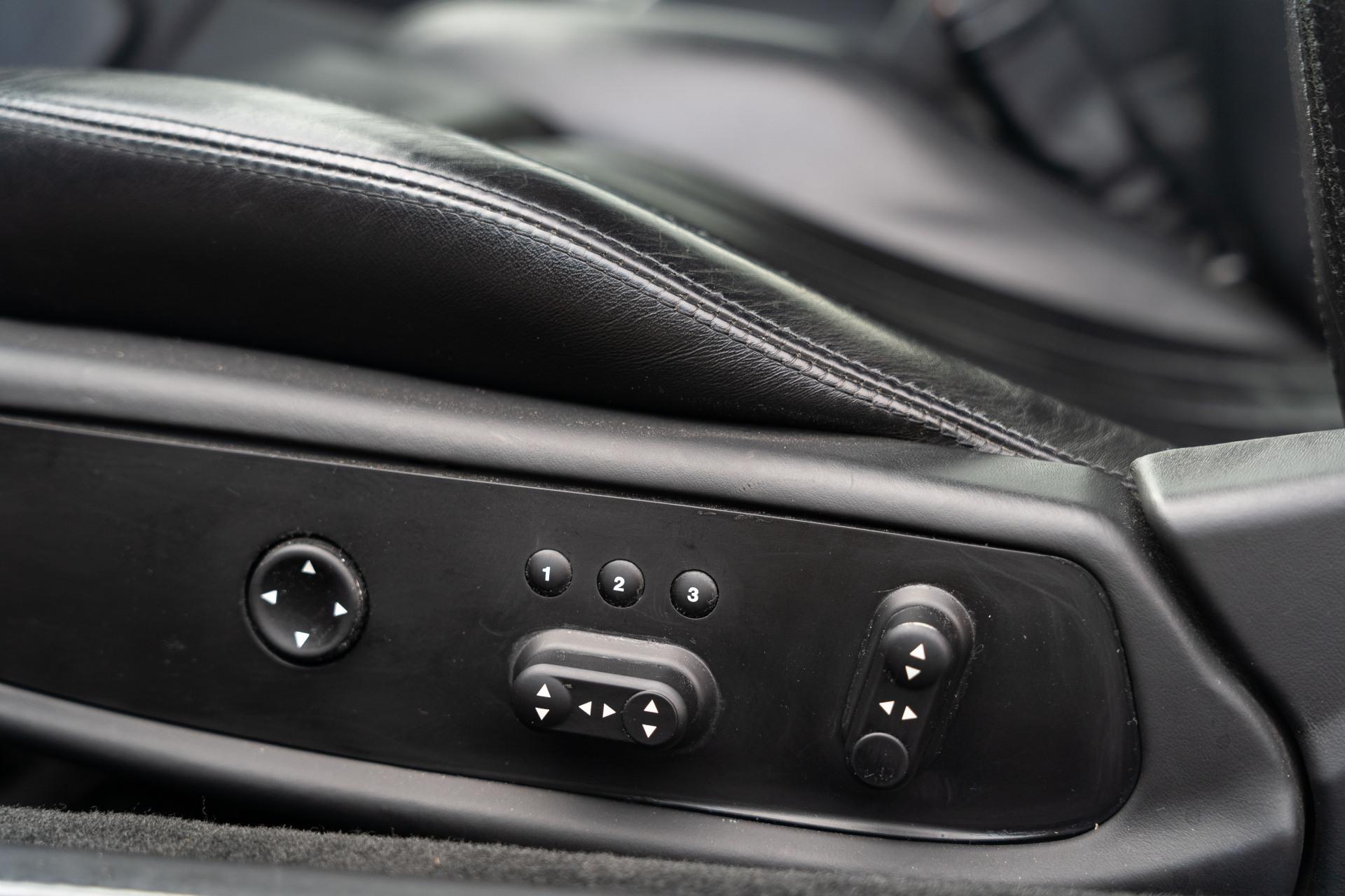 612-14481156-Ferrari-17