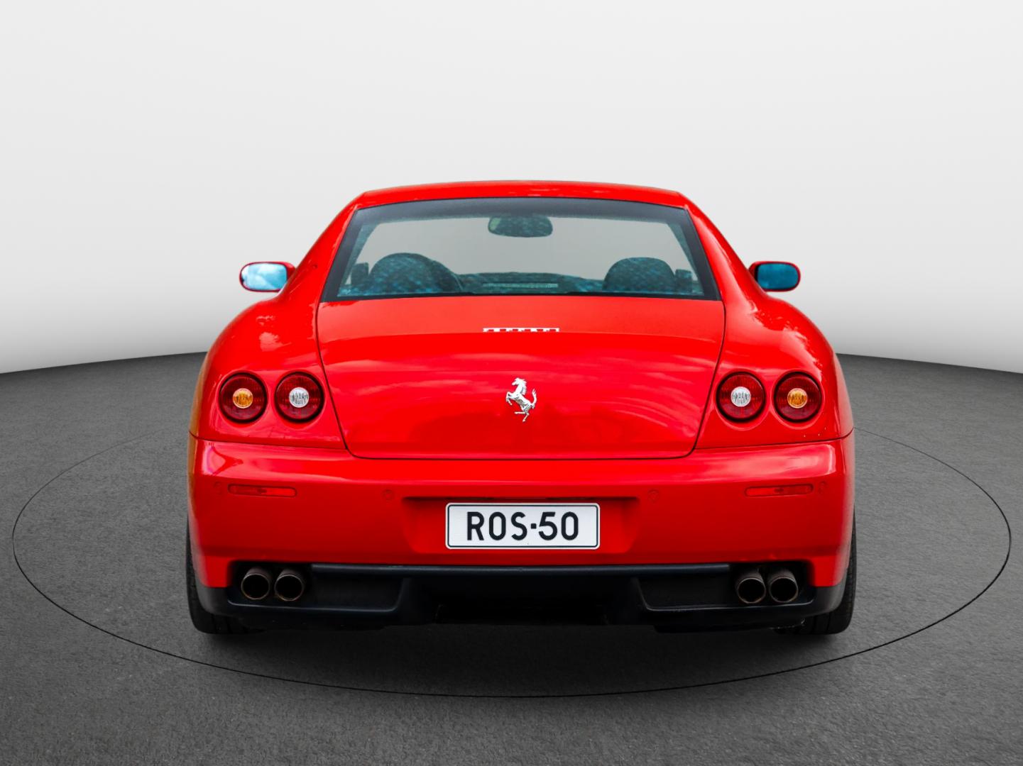 612-14481156-Ferrari-2