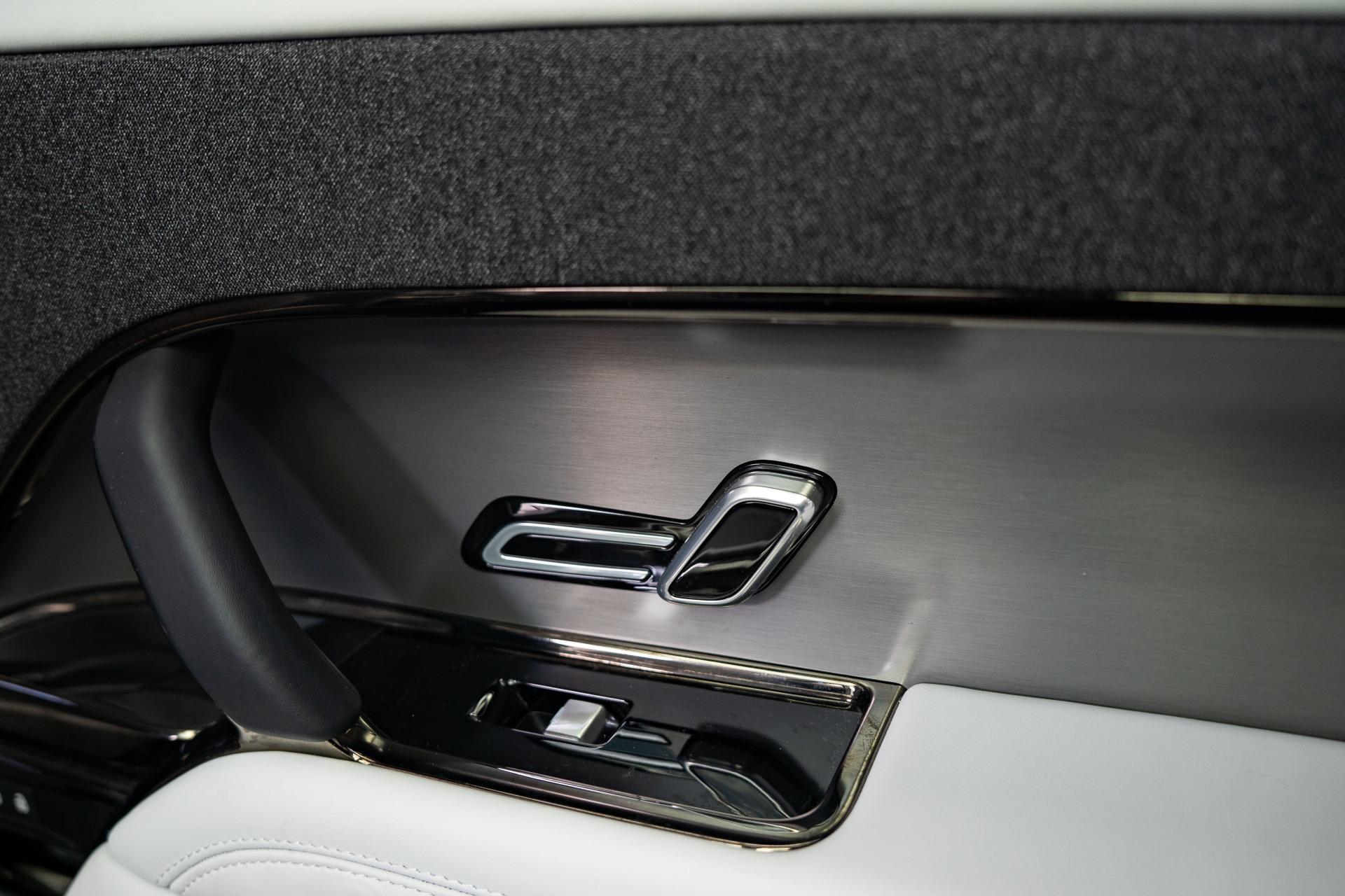 Range-Rover-Sport-15333177-Land-Rover-18