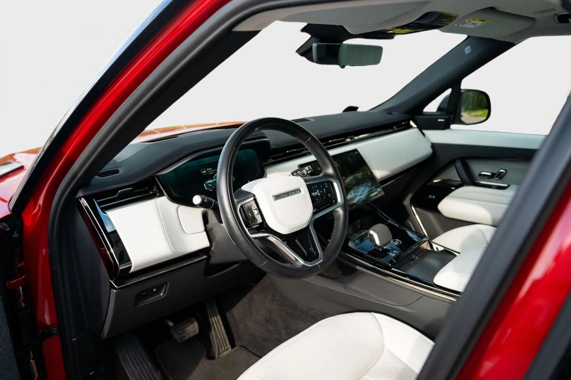 Range-Rover-Sport-15333177-Land-Rover-9