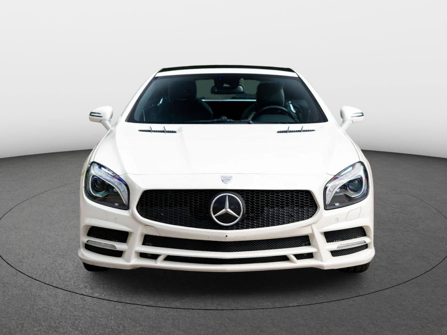 SL-15237606-Mercedes-Benz-21