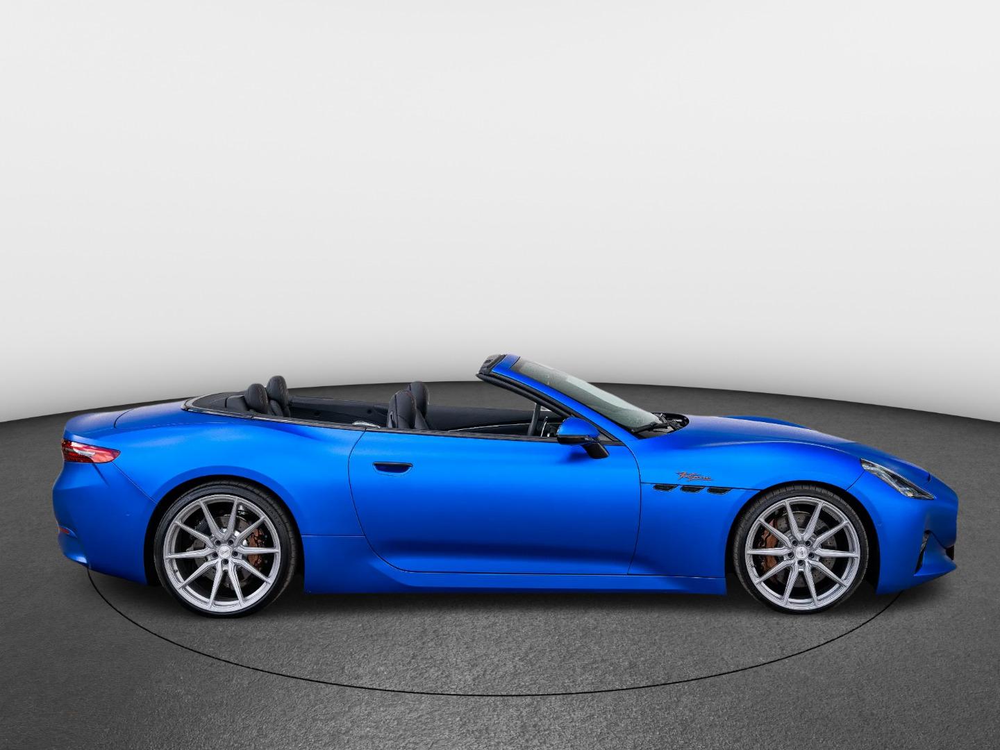 GranCabrio-14680931-Maserati-1