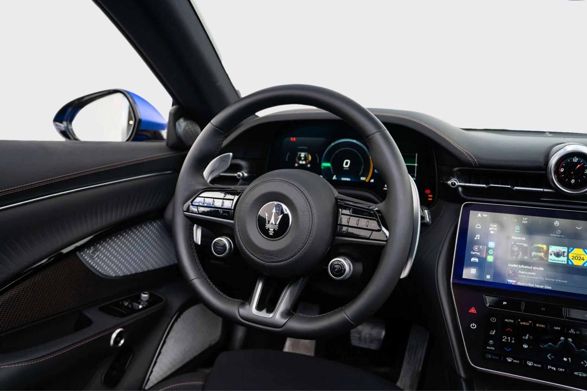 GranCabrio-14680931-Maserati-14