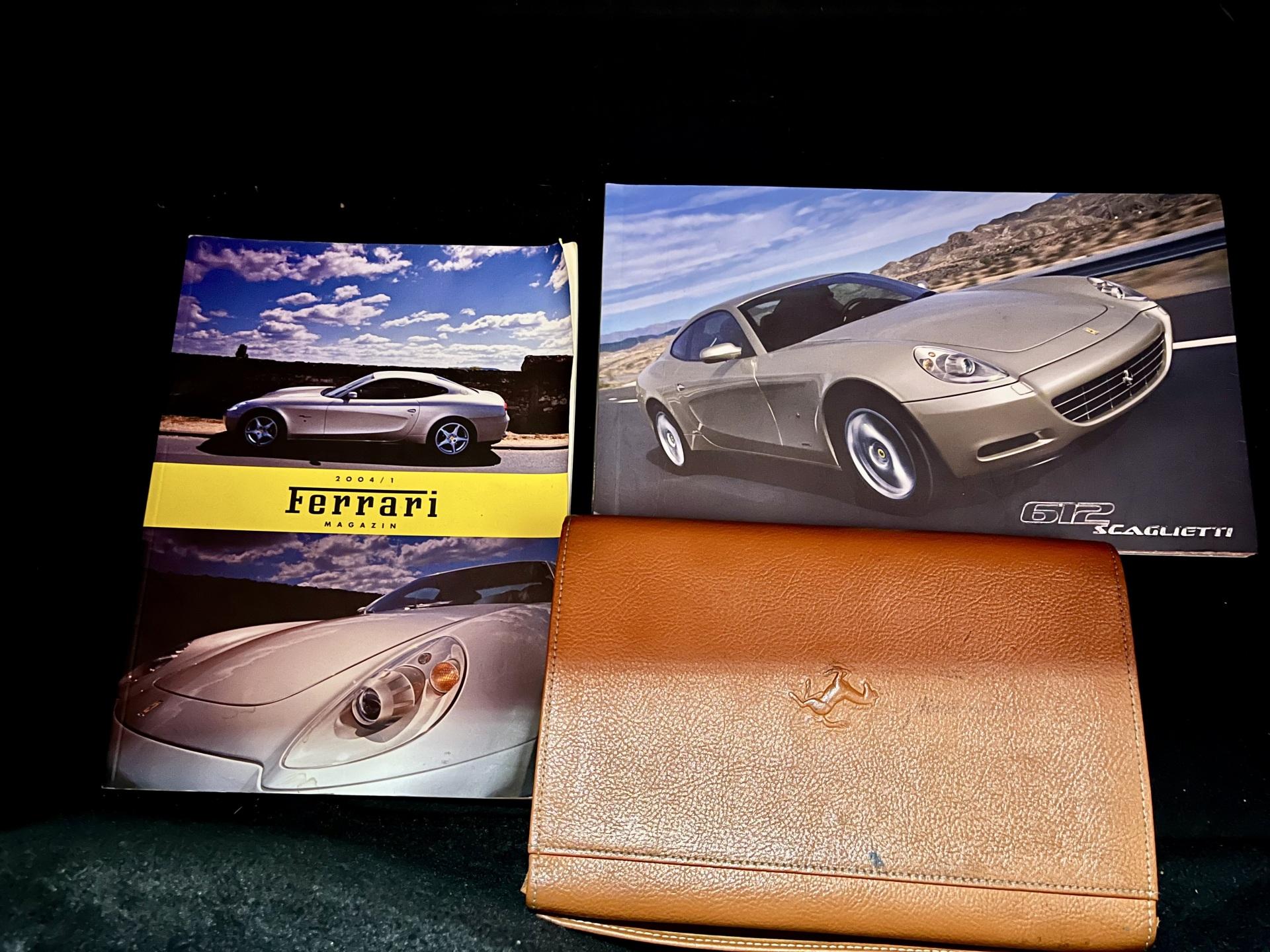 612-14481156-Ferrari-26