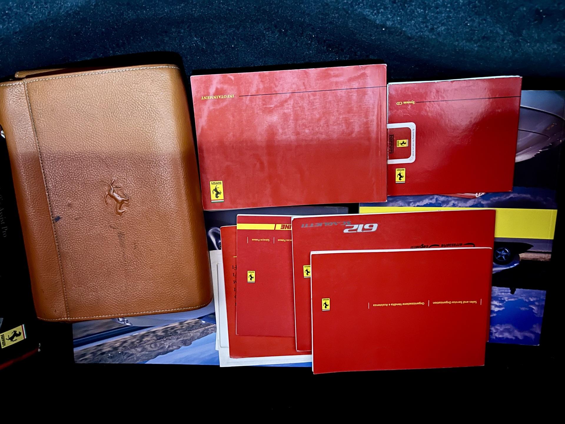 612-14481156-Ferrari-27