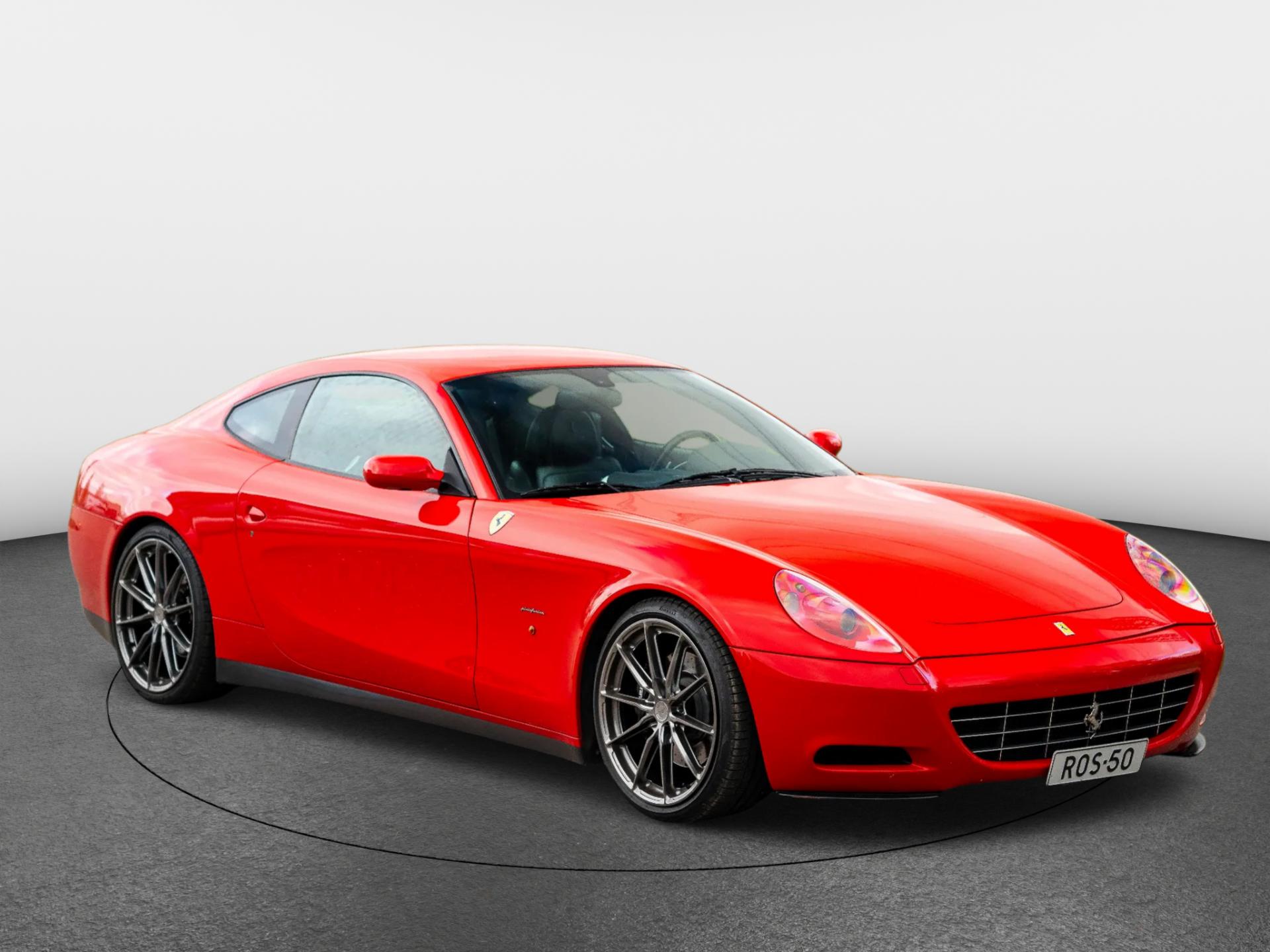 612-14481156-Ferrari-5