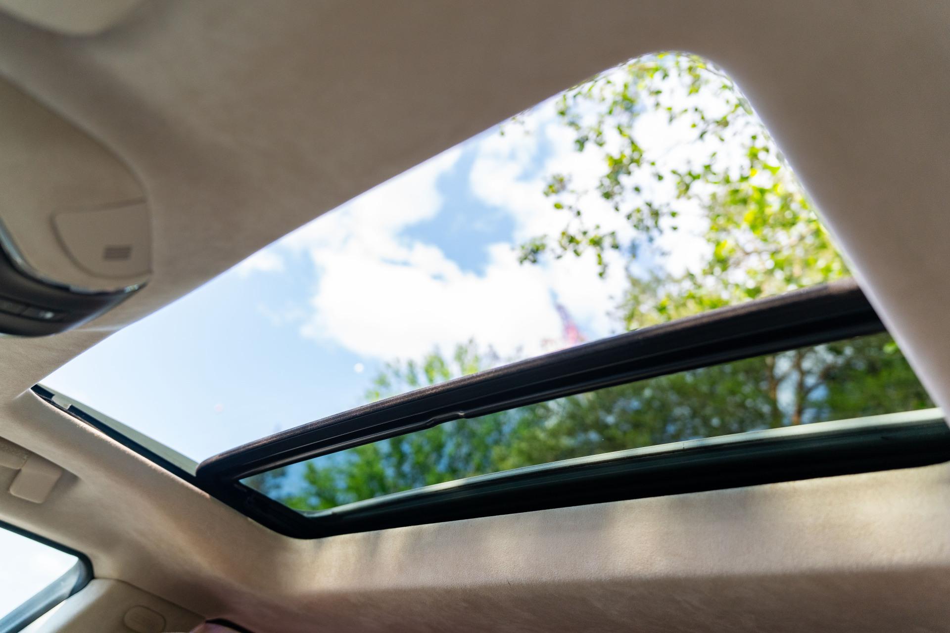 Quattroporte-15101050-Maserati-21