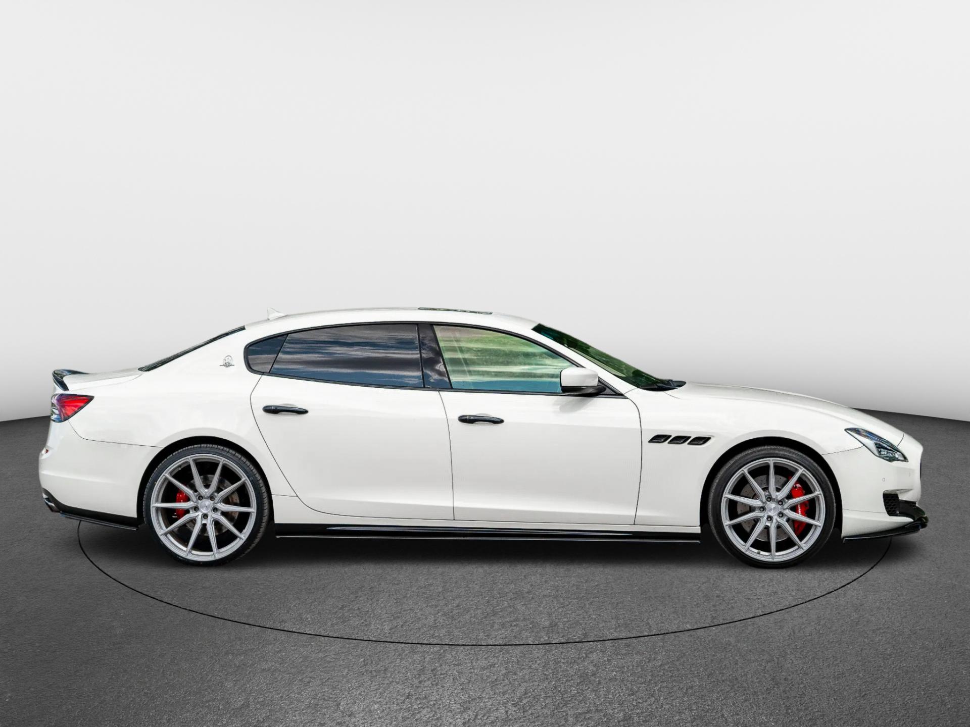 Quattroporte-15101050-Maserati-5