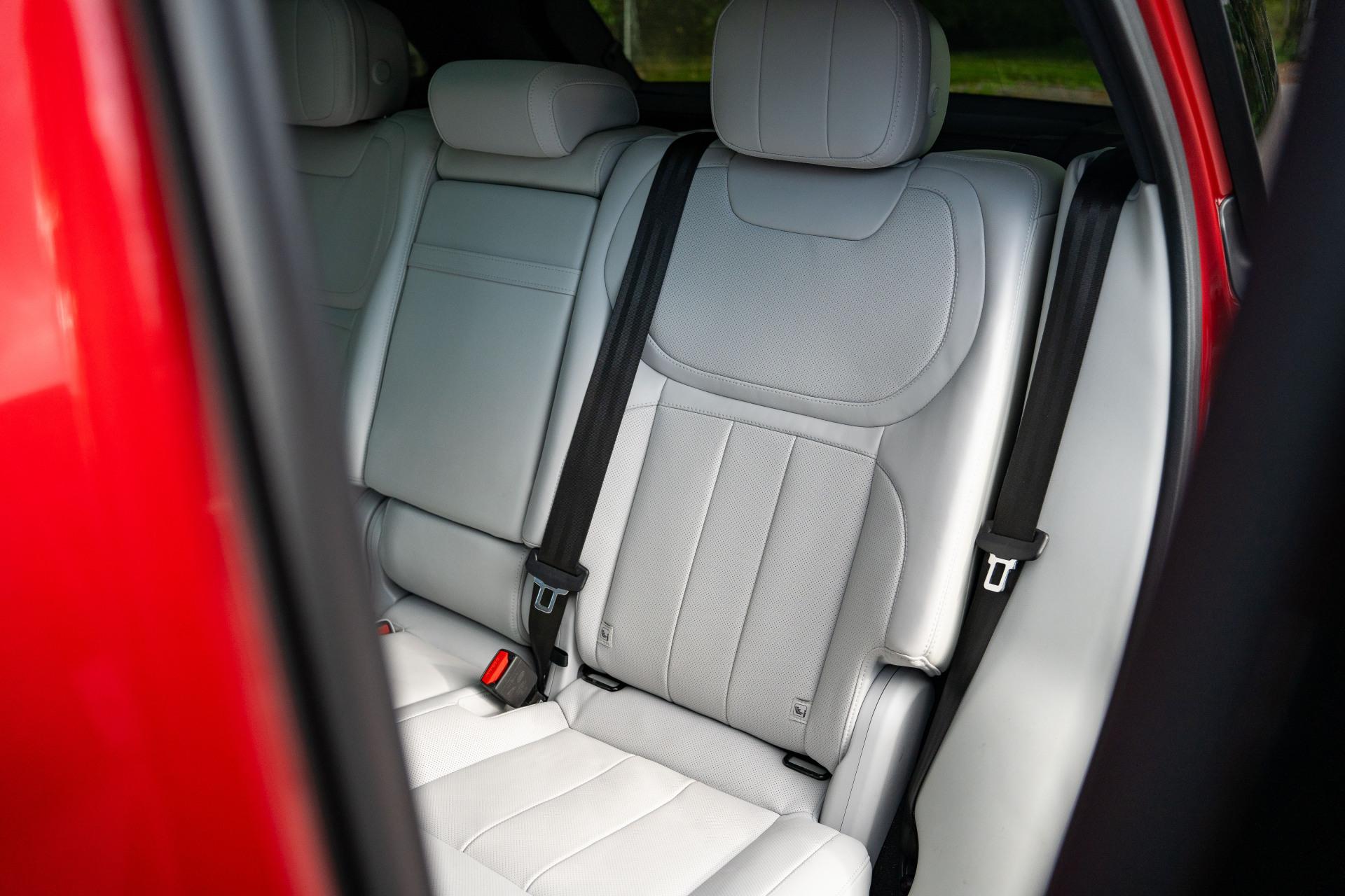 Range-Rover-Sport-15333177-Land-Rover-17