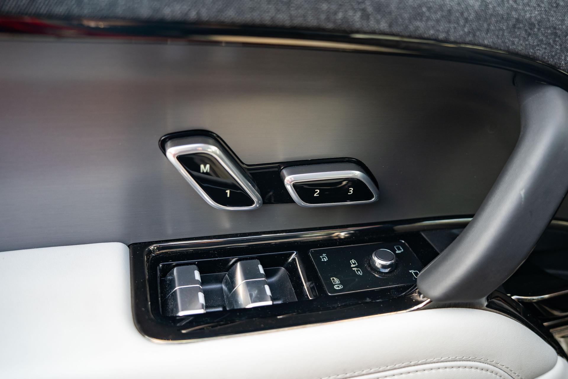 Range-Rover-Sport-15333177-Land-Rover-29