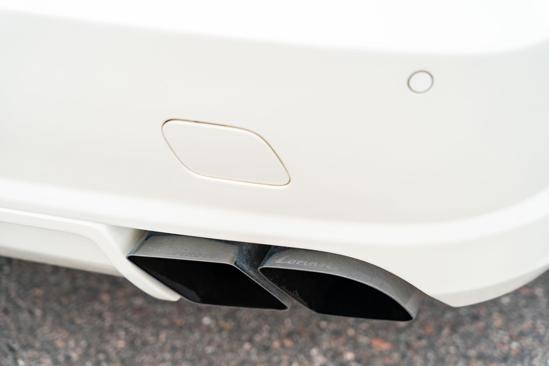 SL-15237606-Mercedes-Benz-5